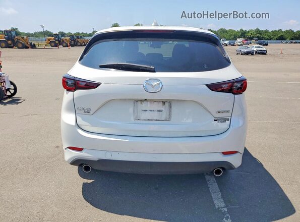 JM3KFBBM7R0358378 2024 MAZDA CX-5 White Հետևի տեսք