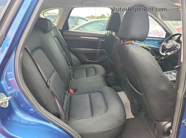 JM3KFBBM8M0333899 2021 MAZDA CX-5 Blue Vista interior trasera
