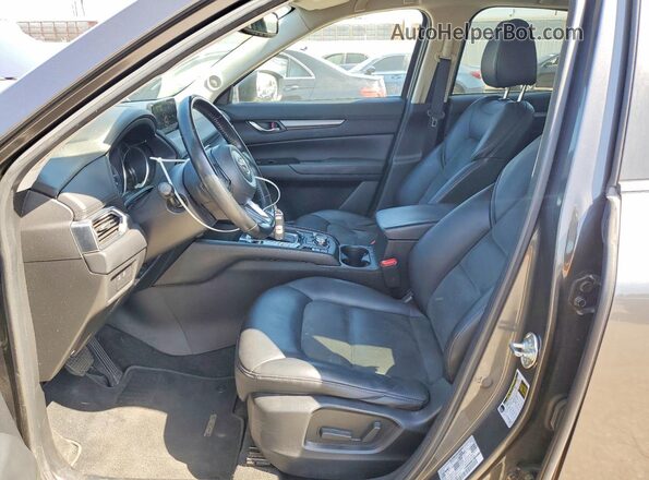 JM3KFBCL0H0133899 2017 MAZDA CX-5 Серый Вид салона спереди