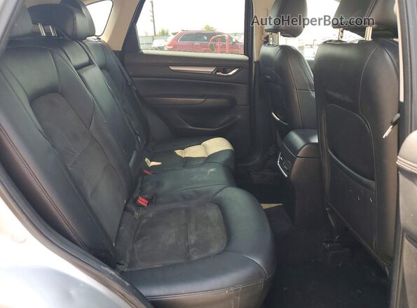 JM3KFBCL7H0113357 2017 MAZDA CX-5 Silver Vista interior trasera