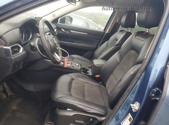 JM3KFBCL8H0209532 2017 MAZDA CX-5 Blue Вид салону спереду