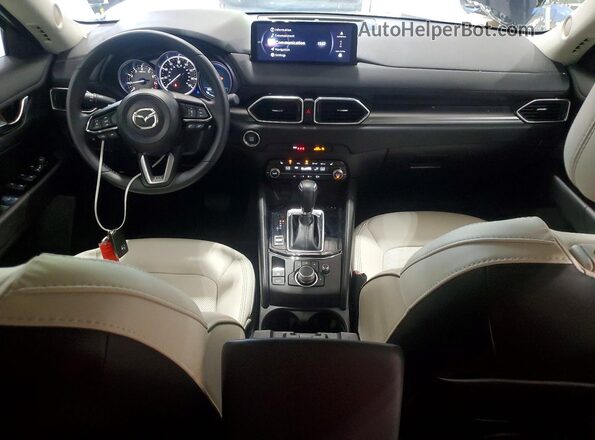 JM3KFBCL8S0655851 2025 MAZDA CX-5 Blue Dashboard view