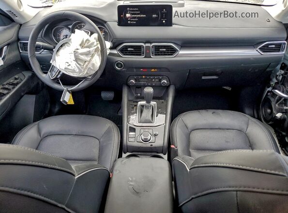 JM3KFBCLXS0671386 2025 MAZDA CX-5 White Vista del salpicadero