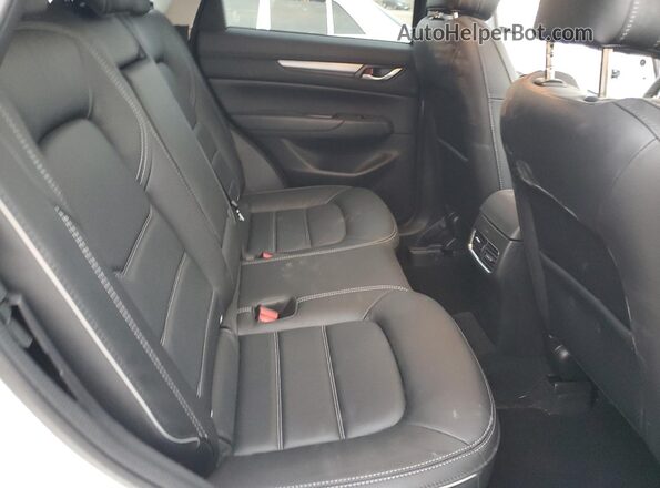 JM3KFBCLXS0671386 2025 MAZDA CX-5 White Vista interior trasera