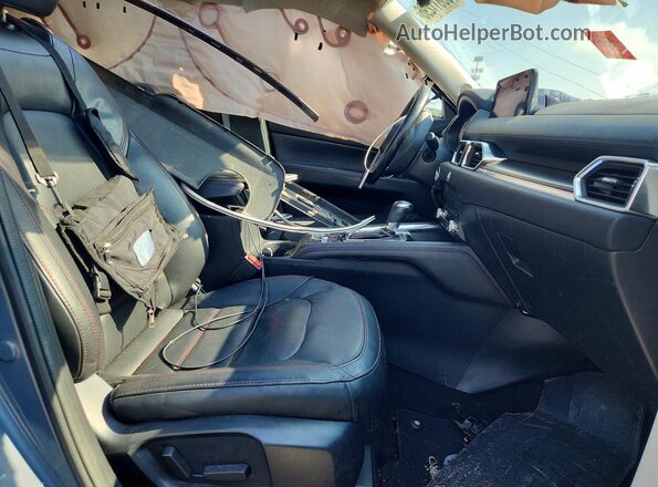 JM3KFBCM1N1560667 2022 MAZDA CX-5 Синий Вид салона спереди