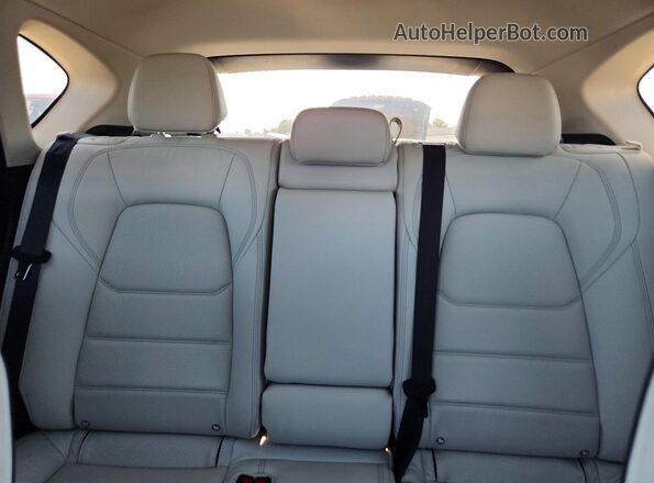 JM3KFBCM1S0693947 2025 MAZDA CX-5 Blue Vista de los asientos traseros