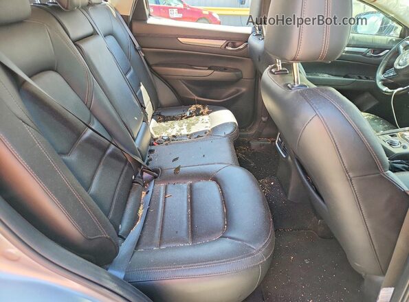 JM3KFBCM2N0646124 2022 MAZDA CX-5 Silver Widok tylnych siedzeń