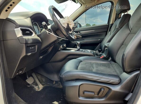 JM3KFBCM3J0397178 2018 MAZDA CX-5 White Front interior view