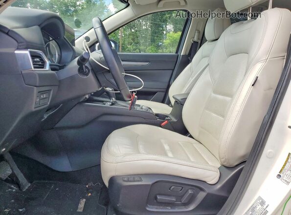 JM3KFBCM3M1410865 2021 MAZDA CX-5 White Вид салону спереду