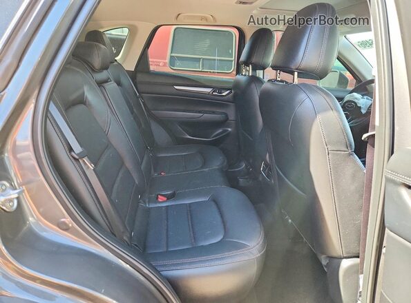 JM3KFBCM3P0110124 2023 MAZDA CX-5 Gray Widok tylnych siedzeń