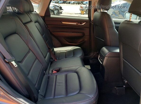 JM3KFBCM3S0570781 2025 MAZDA CX-5 Gray Widok wnętrza z tyłu