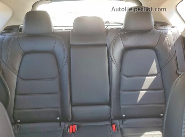 JM3KFBCM4N1547928 2022 MAZDA CX-5 Black Widok tylnych siedzeń