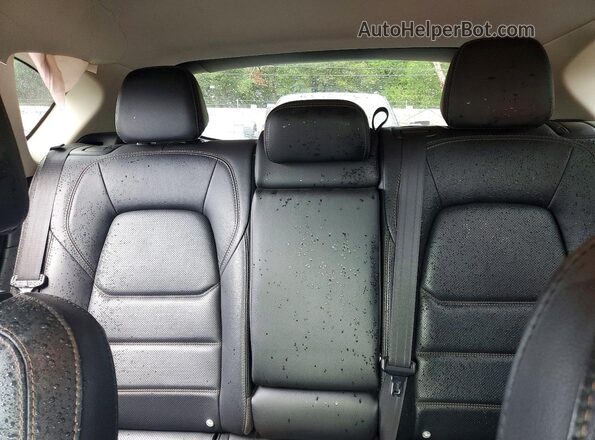 JM3KFBCM5N0608094 2022 MAZDA CX-5 Black Հետևի նստատեղերի տեսք