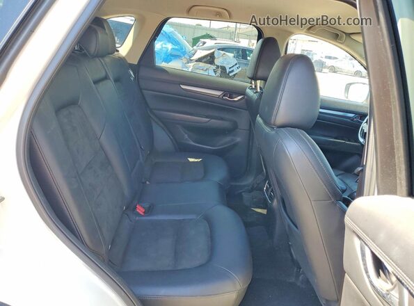 JM3KFBCM6K1507376 2019 MAZDA CX-5 Белый Вид задней части салона