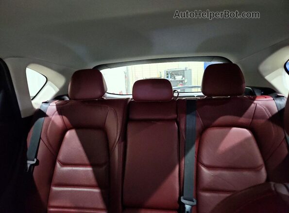 JM3KFBCM6N1585712 2022 MAZDA CX-5 Blue Widok tylnych siedzeń
