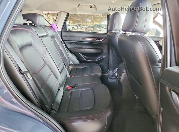JM3KFBCM7S0552865 2025 MAZDA CX-5 Gray Սալոնի հետևի տեսք