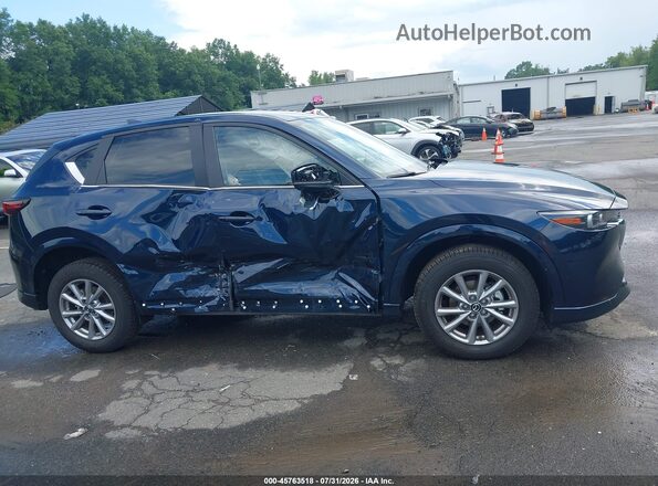 JM3KFBCM7S0713800 2025 MAZDA CX-5 Blue Widok wnętrza z tyłu
