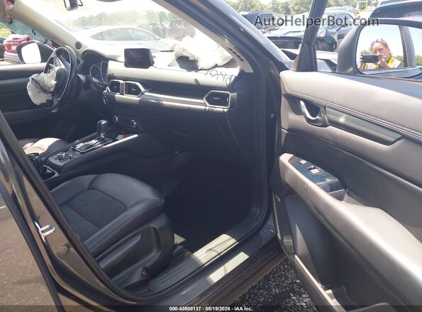 JM3KFBCM8J0449324 2018 MAZDA CX-5 Gray Front interior view