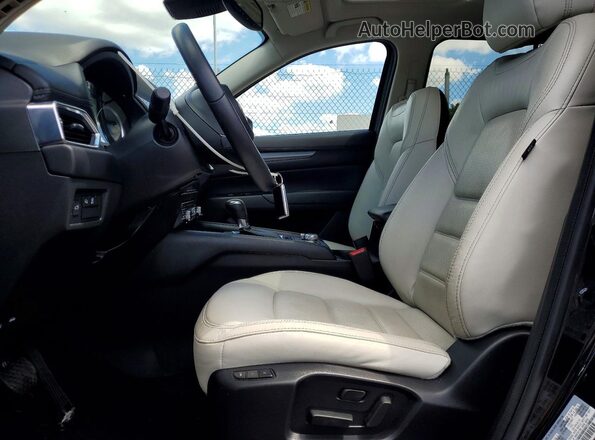 JM3KFBCM8P0264828 2023 MAZDA CX-5 Black Вид салону спереду