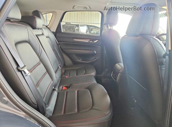 JM3KFBCM8S0688969 2025 MAZDA CX-5 Серый Вид задней части салона