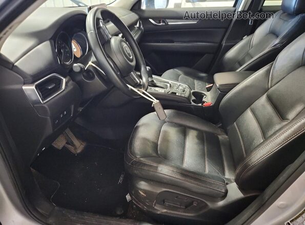 JM3KFBDL0H0106538 2017 MAZDA CX-5 Silver Vista interior delantera