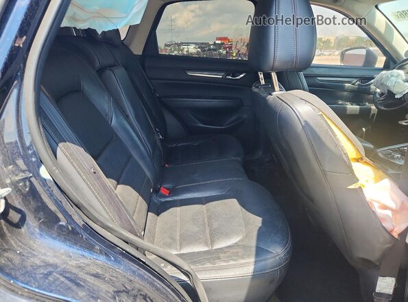 JM3KFBDL1H0167624 2017 MAZDA CX-5 Blue Vista interior trasera