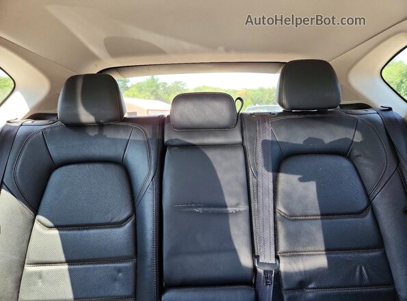 JM3KFBDL1H0205983 2017 MAZDA CX-5 Blue Vista de los asientos traseros