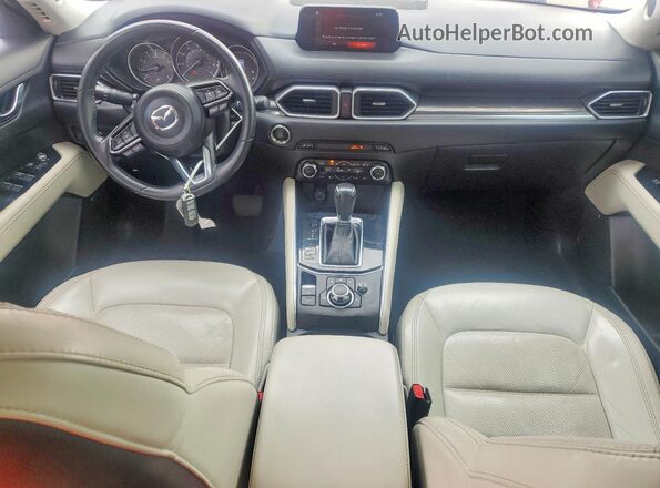 JM3KFBDL5H0126834 2017 MAZDA CX-5 Red Widok deski rozdzielczej