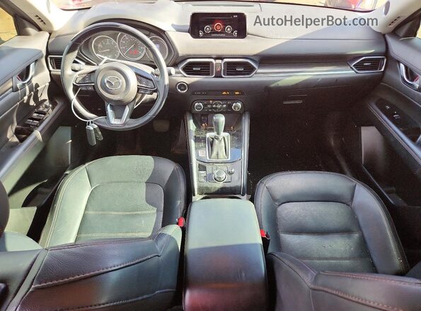 JM3KFBDL8H0100759 2017 MAZDA CX-5 Red Widok deski rozdzielczej