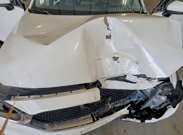 JM3KFBDM0J0389246 2018 MAZDA CX-5 White Vista interior trasera