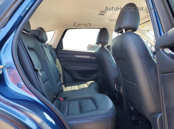 JM3KFBDM0M1384742 2021 MAZDA CX-5 Синий Вид задней части салона