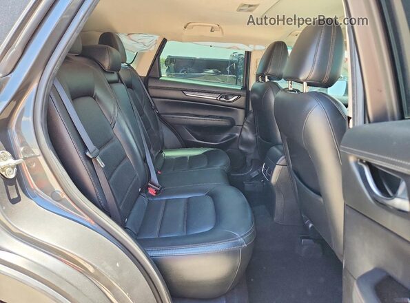JM3KFBDM1M0323499 2021 MAZDA CX-5 Gray Widok tylnych siedzeń