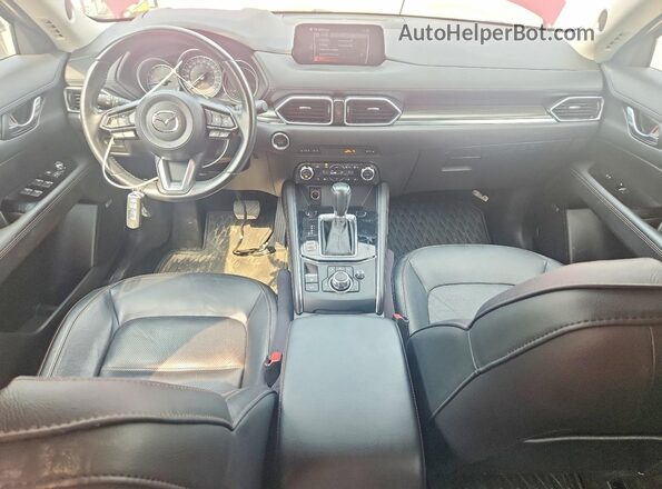 JM3KFBDM2J0387708 2018 MAZDA CX-5 Red Առջևի վահանակի տեսք