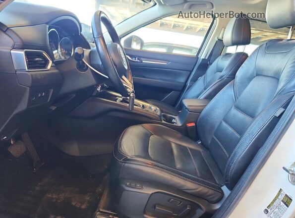 JM3KFBDM3J0332958 2018 MAZDA CX-5 Белый Вид салона спереди