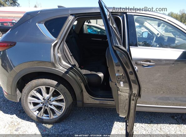 JM3KFBDM3M0421952 2021 MAZDA CX-5 Gray Widok naklejki z numerem VIN