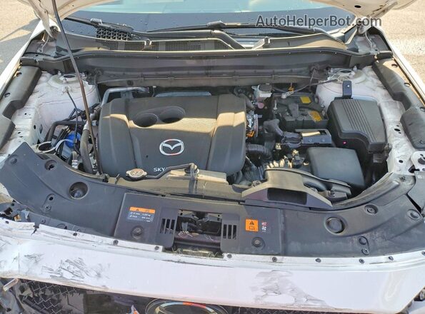 JM3KFBDM4M0474157 2021 MAZDA CX-5 White Vista del compartimento del motor