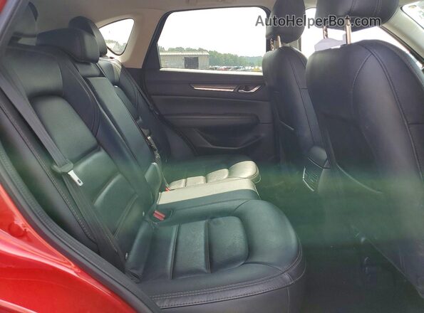 JM3KFBDM7M1372149 2021 MAZDA CX-5 Red Widok wnętrza z tyłu