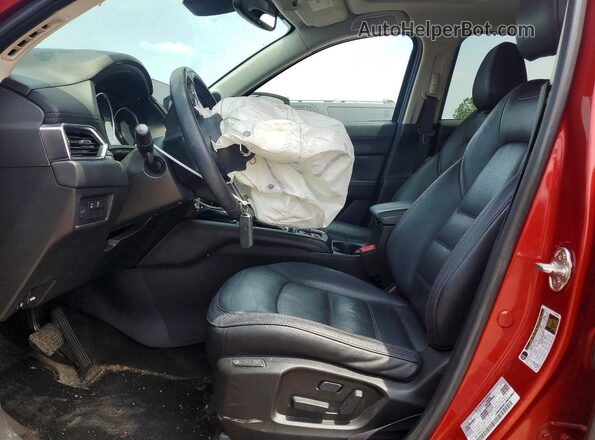 JM3KFBDM8J0307215 2018 MAZDA CX-5 Red Front interior view