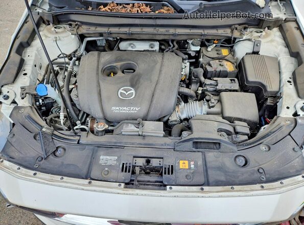 JM3KFBDM8K1693226 2019 MAZDA CX-5 White Vista del compartimento del motor