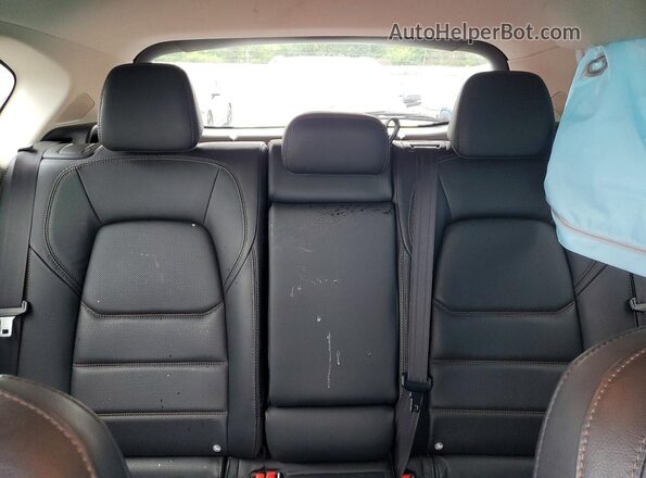 JM3KFBDM9M1307660 2021 MAZDA CX-5 Silver Vista de los asientos traseros