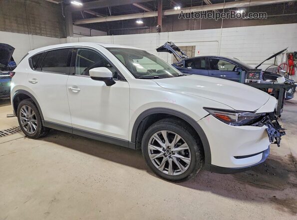 JM3KFBDMXM0347073 2021 MAZDA CX-5 Белый Передняя правая четверть