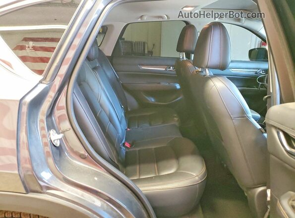 JM3KFBDMXM0364407 2021 MAZDA CX-5 Gray Rear interior view