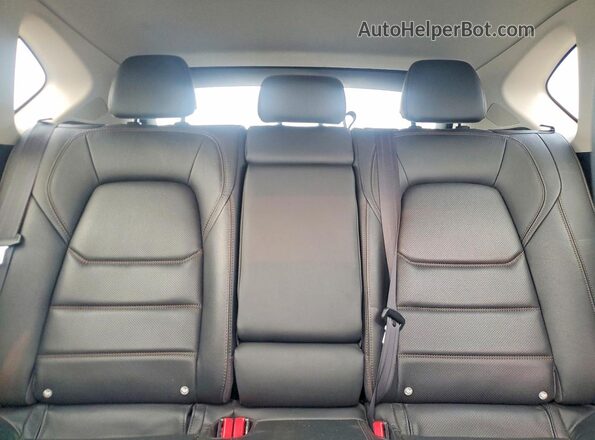 JM3KFBEM0N1534526 2022 MAZDA CX-5 Blue Հետևի նստատեղերի տեսք
