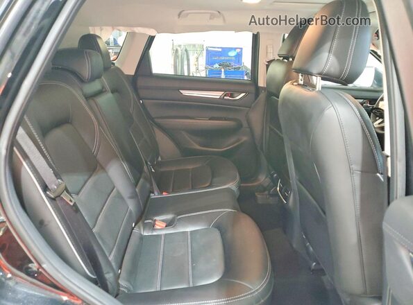 JM3KFBEM7S0707637 2025 MAZDA CX-5 Charcoal უკანა სალონის ხედი