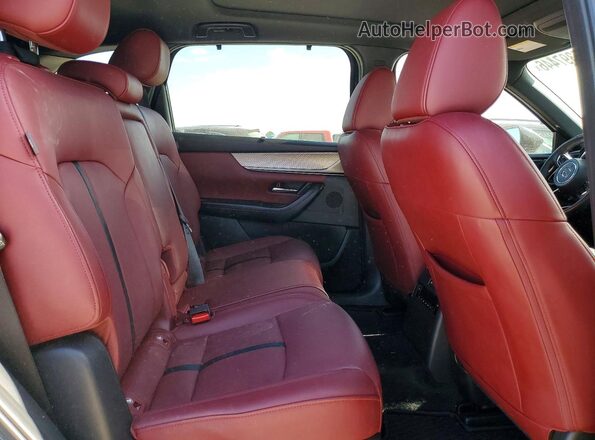 JM3KJDHC8S1108818 2025 MAZDA CX-70 Gray Rear interior view