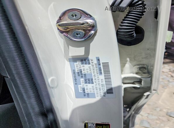 JM3KKAHD3S1255665 2025 MAZDA CX-90 White 360 interior view