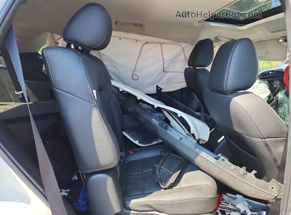 JM3KKBHA2S1236102 2025 MAZDA CX-90 White Widok wnętrza z tyłu