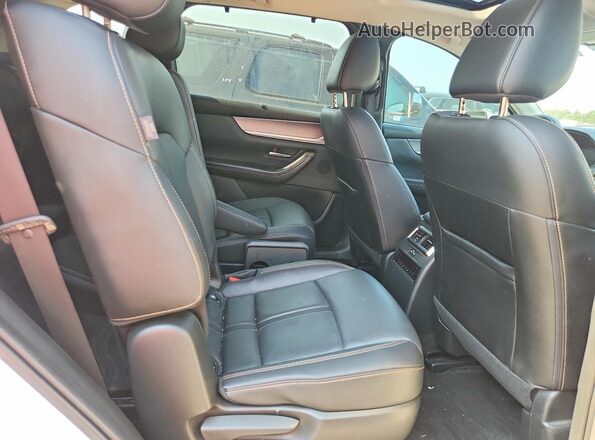 JM3KKBHAXR1157464 2024 MAZDA CX-90 White Widok tylnych siedzeń
