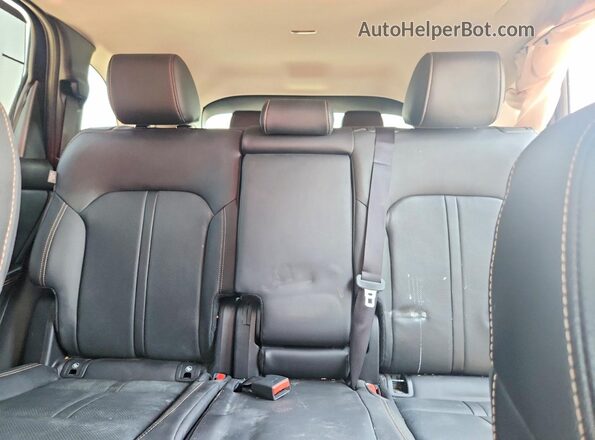 JM3KKCHA3S1220531 2025 MAZDA CX-90 Red Widok tylnych siedzeń