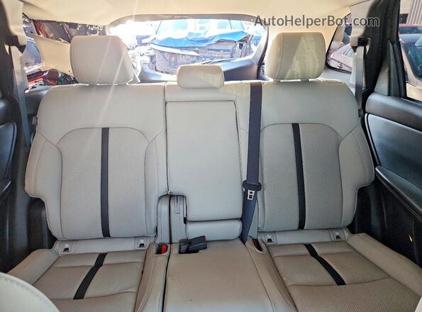 JM3KKCHD2T1376409 2026 MAZDA CX-90 Burgundy Widok tylnych siedzeń